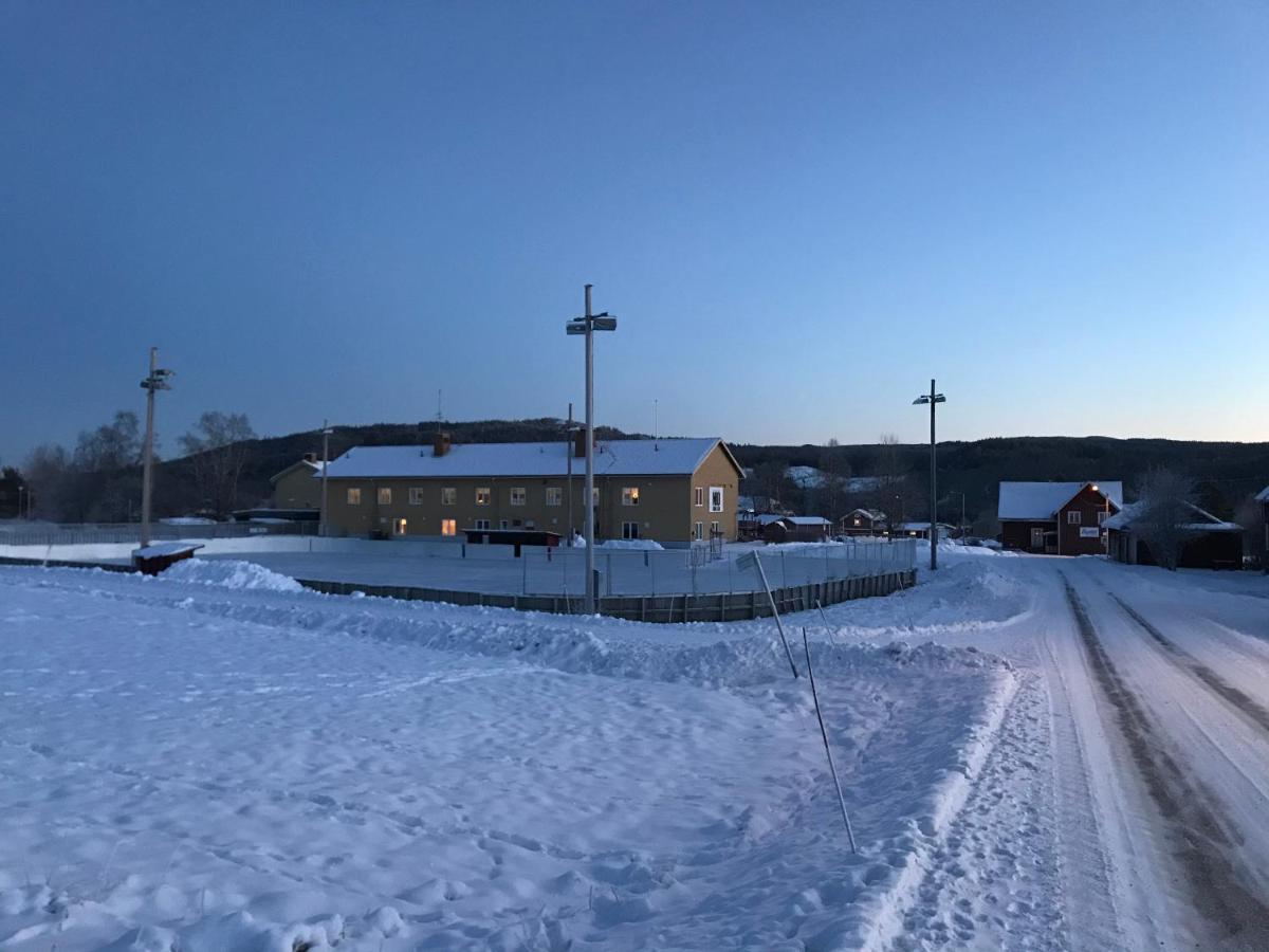 Asens Vandrarhem Uvboet Älvdalen Exterior foto